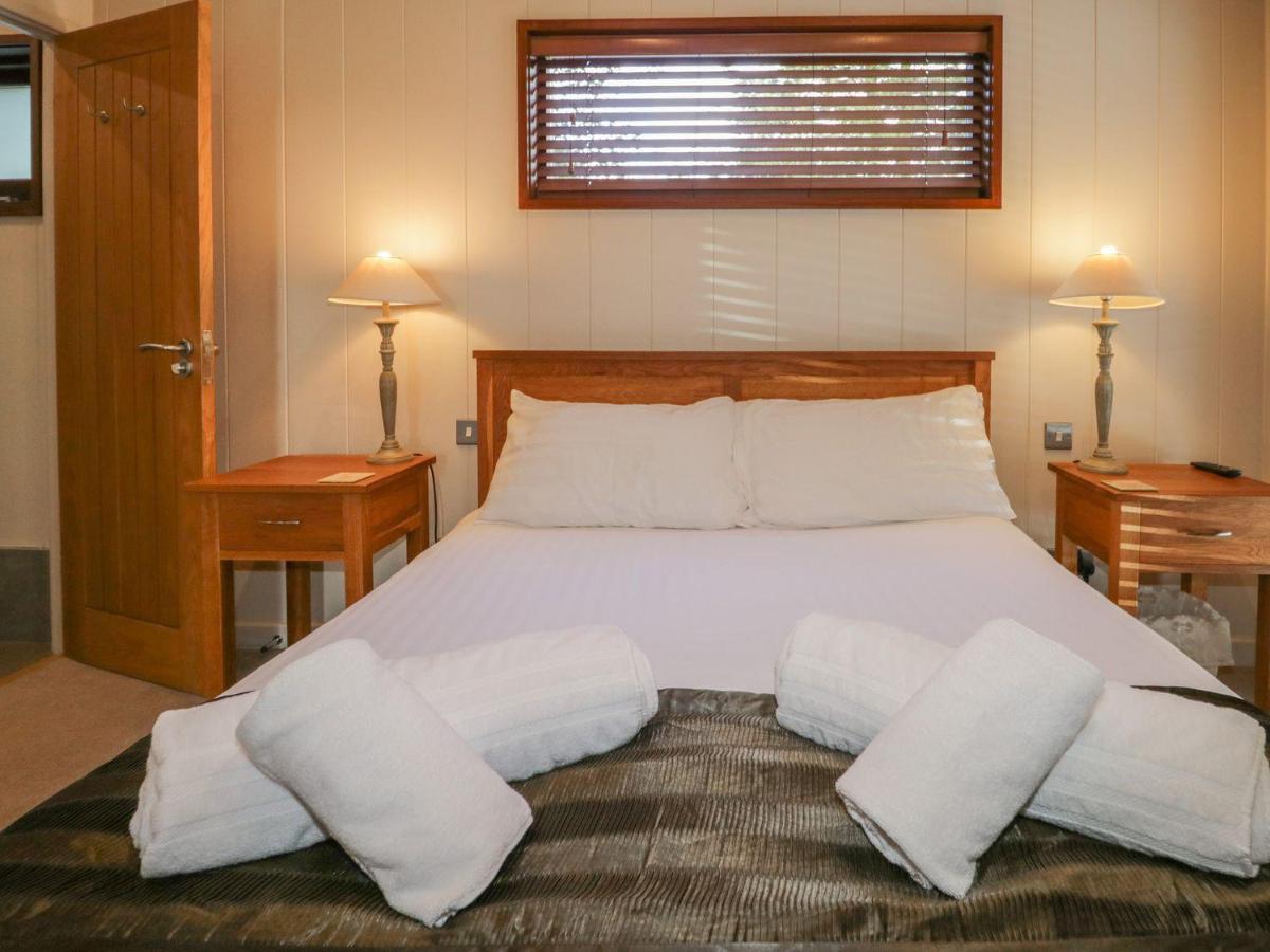 Leafy Nook Lodge แอมเบิลไซด์ ภายนอก รูปภาพ